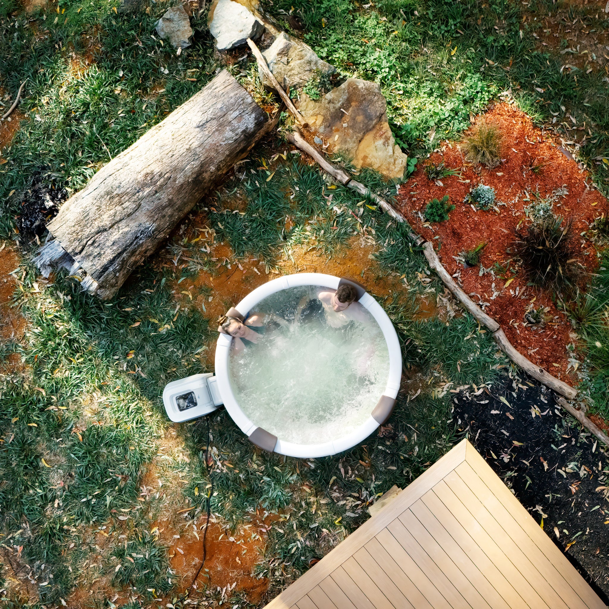 Rova Hot Tub