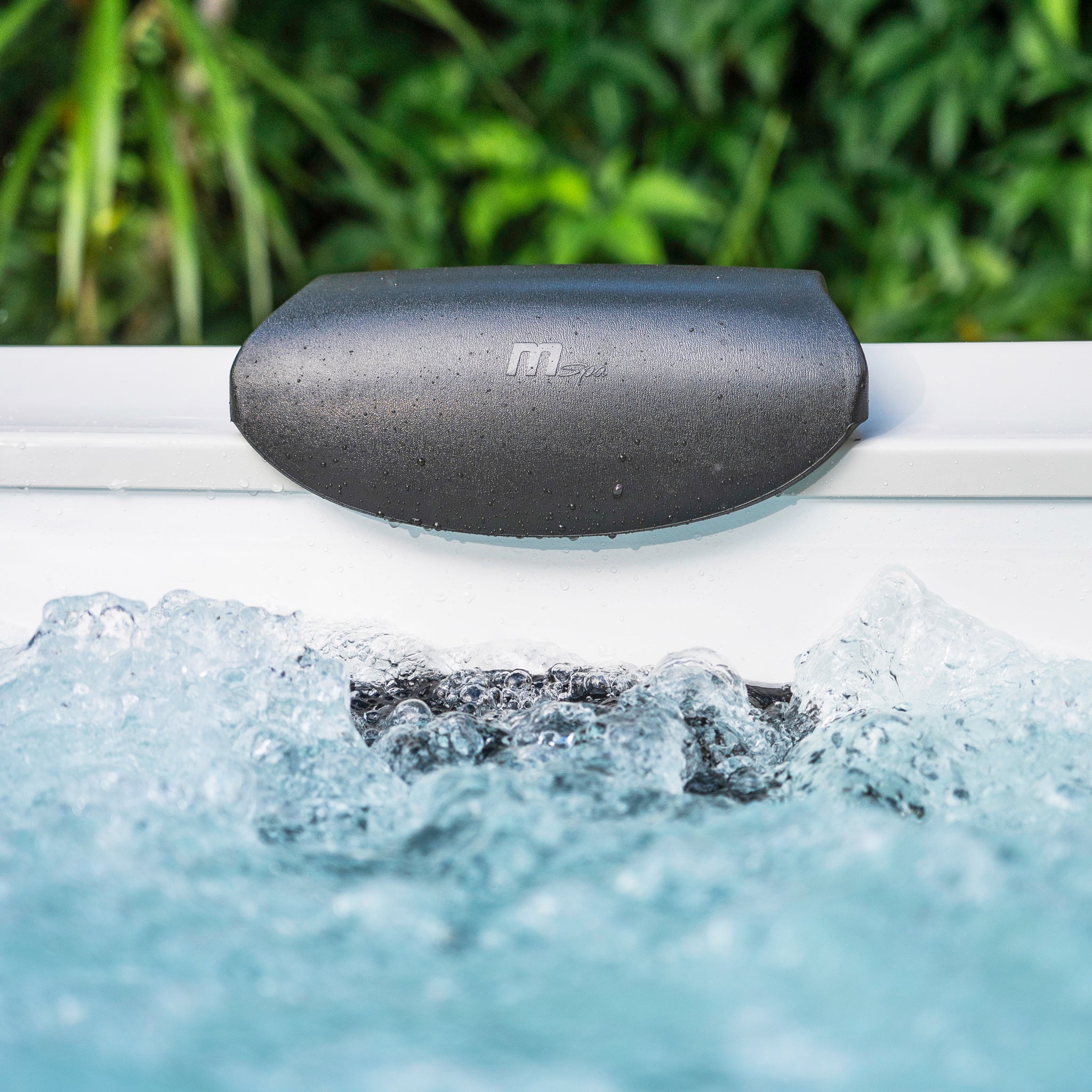 Oslo Amber Aero Plus Hot Tub