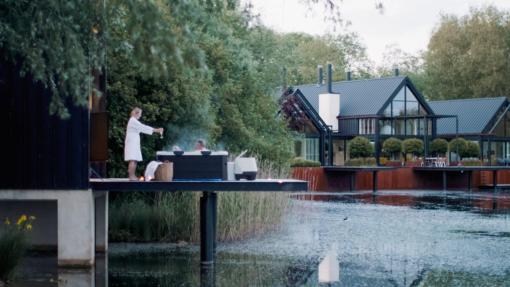 Oslo Sterling Hot Tub